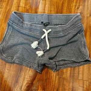 Junior girls size small revelation shorts